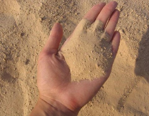 超乎想像！沙子被放大300倍之後